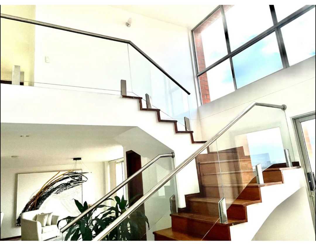 Vendo Penthouse Dúplex en Envigado, sector Otra Parte