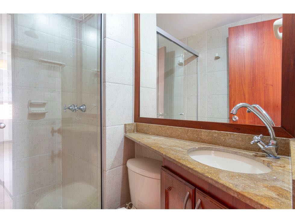 VENTA APARTAMENTO DUPLEX POBLADO MEDELLIN MILLA DE ORO
