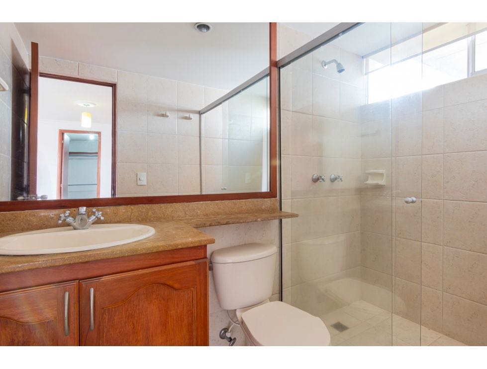 VENTA APARTAMENTO DUPLEX POBLADO MEDELLIN MILLA DE ORO