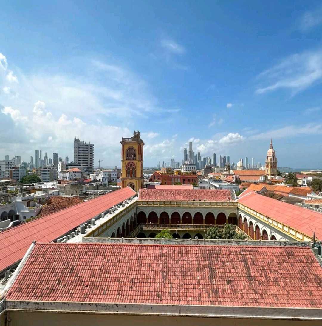 VENTA APARTAMENTO EN CARTAGENA, CENTRO HISTORICO EDIFICIO GANEM