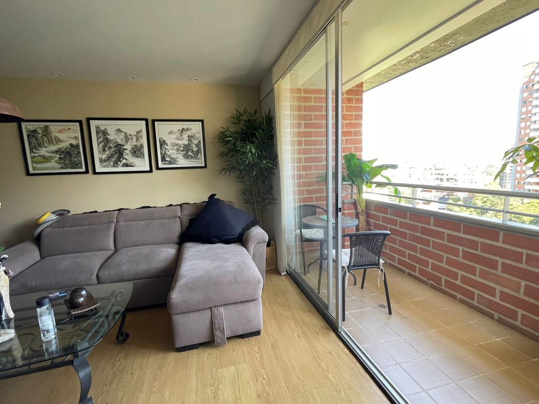 APARTAMENTO MODERNO - PROVENZA- EL POBLADO - MEDELLIN