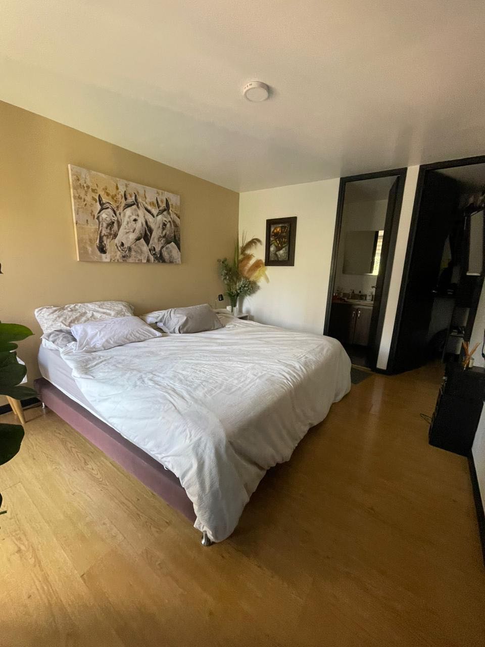 APARTAMENTO MODERNO - PROVENZA- EL POBLADO - MEDELLIN