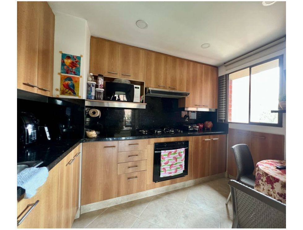 VENTA APARTAMENTO EN LA MILLA DE ORO -EL POBLADO MEDELLIN. ✅