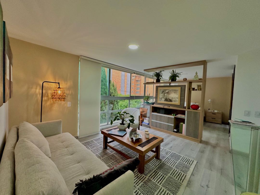 VENTA APARTAMENTO EN LAURELES - MEDELLIN ✅