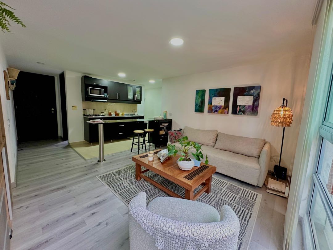 VENTA APARTAMENTO EN LAURELES - MEDELLIN ✅