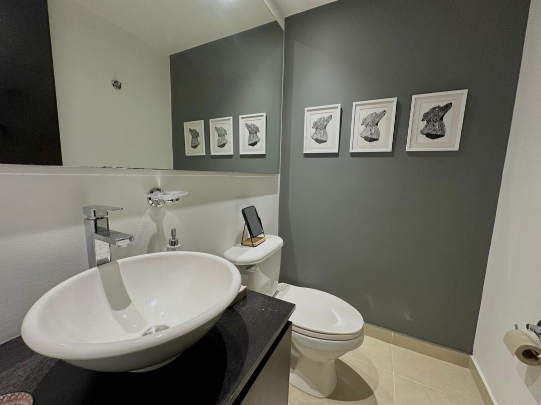 VENTA APARTAMENTO EN LAURELES - MEDELLIN ✅