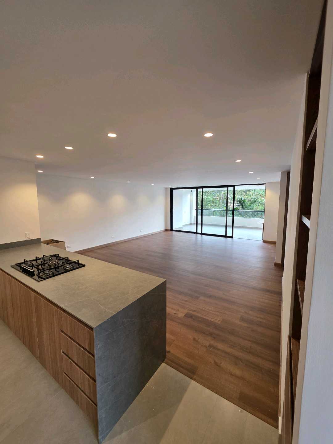 Venta Apartamento Loma De Las Brujas Envigado
