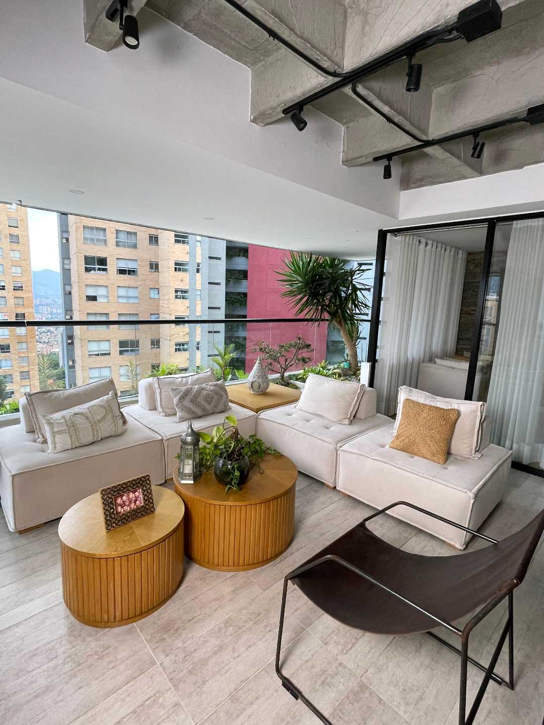 Venta Apartamento Loma De Las Brujas Envigado