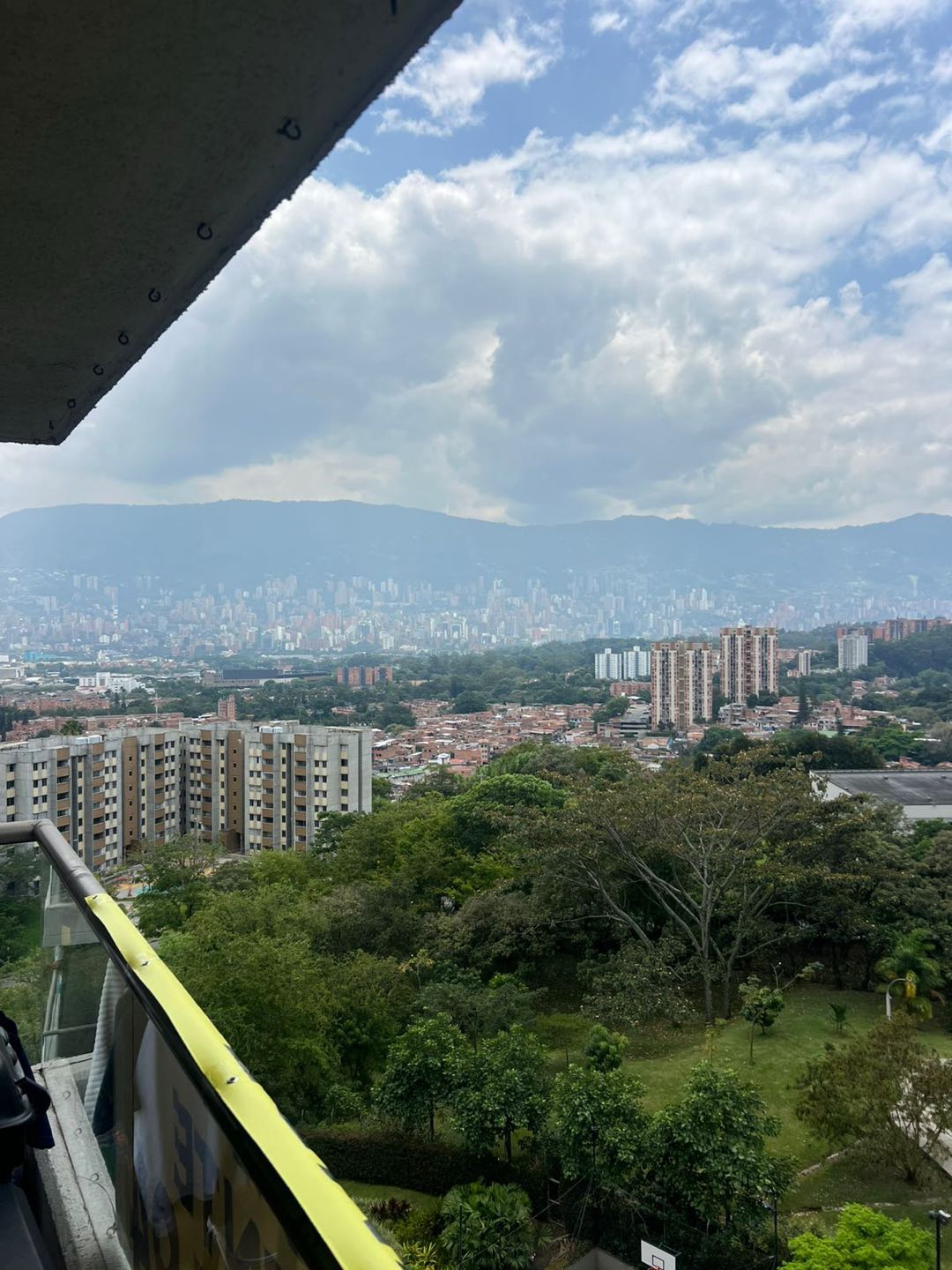 Venta Apartamento Loma De Los Bernal Medellín Antioquia