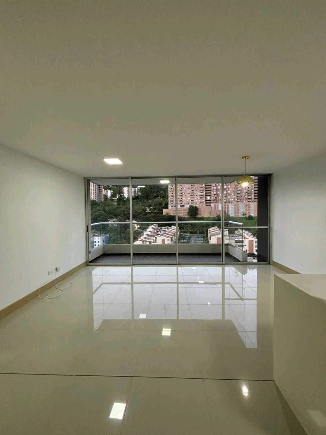 Venta Apartamento Loma Del Indio El Poblado Medellín