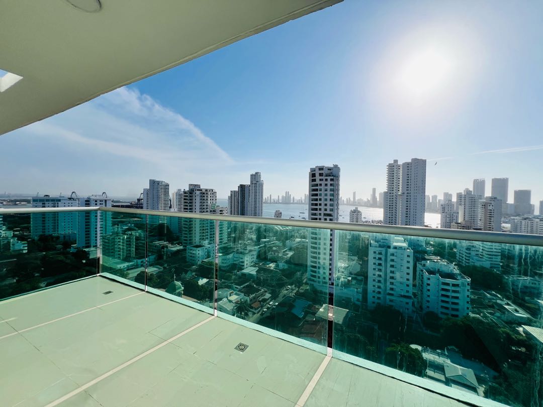 Proyecto internacional - Skyline Residences