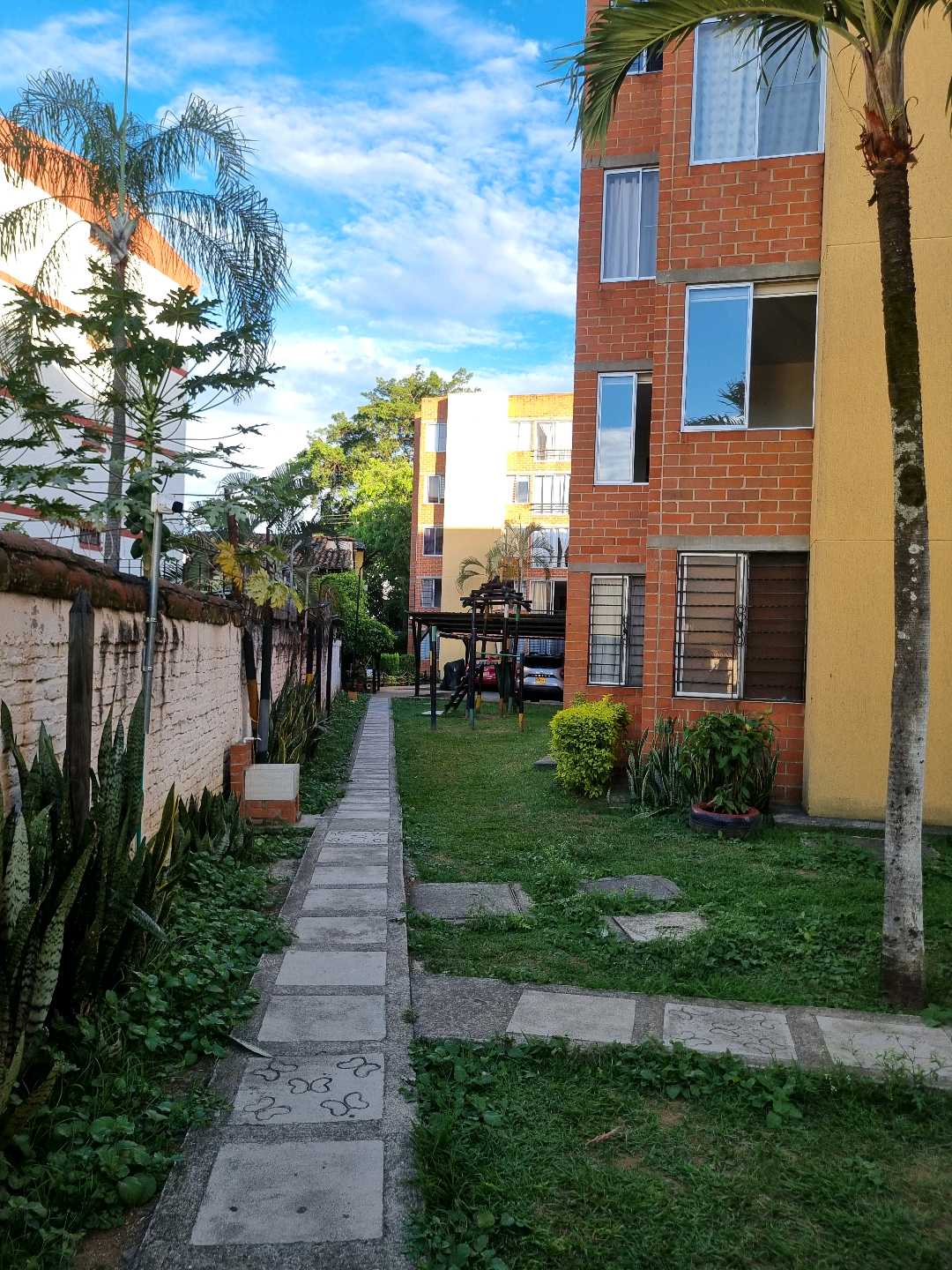 VENDO APARTAMENTO METROPOLITANO DEL NORTE - CALI W9959493 ISA