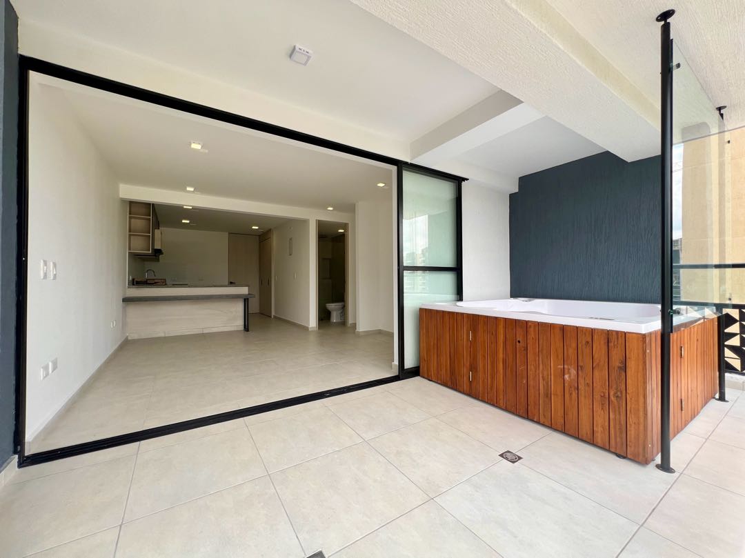 VENTA APARTAMENTO 77M2 4to PISO EN CERRITOS CONDOMINIO TIPO CLUB