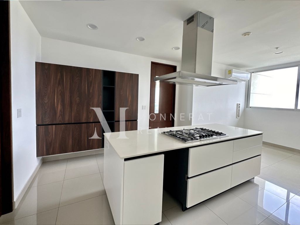 VENTA APARTAMENTO PH SOLANA