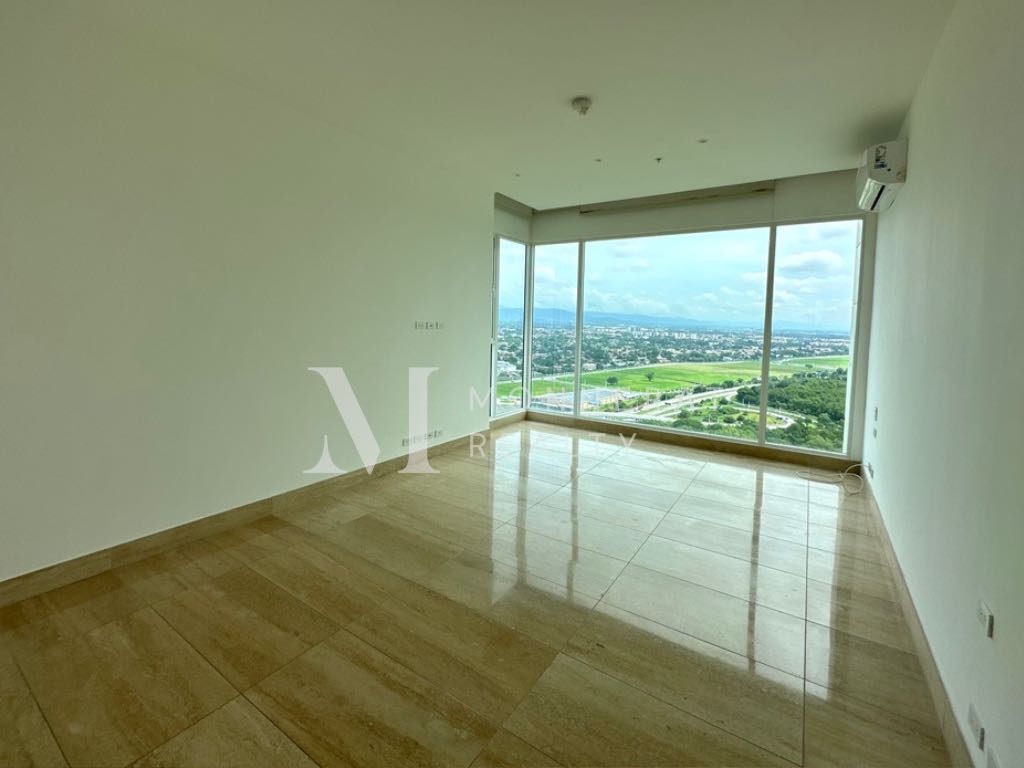VENTA APARTAMENTO PH SOLANA