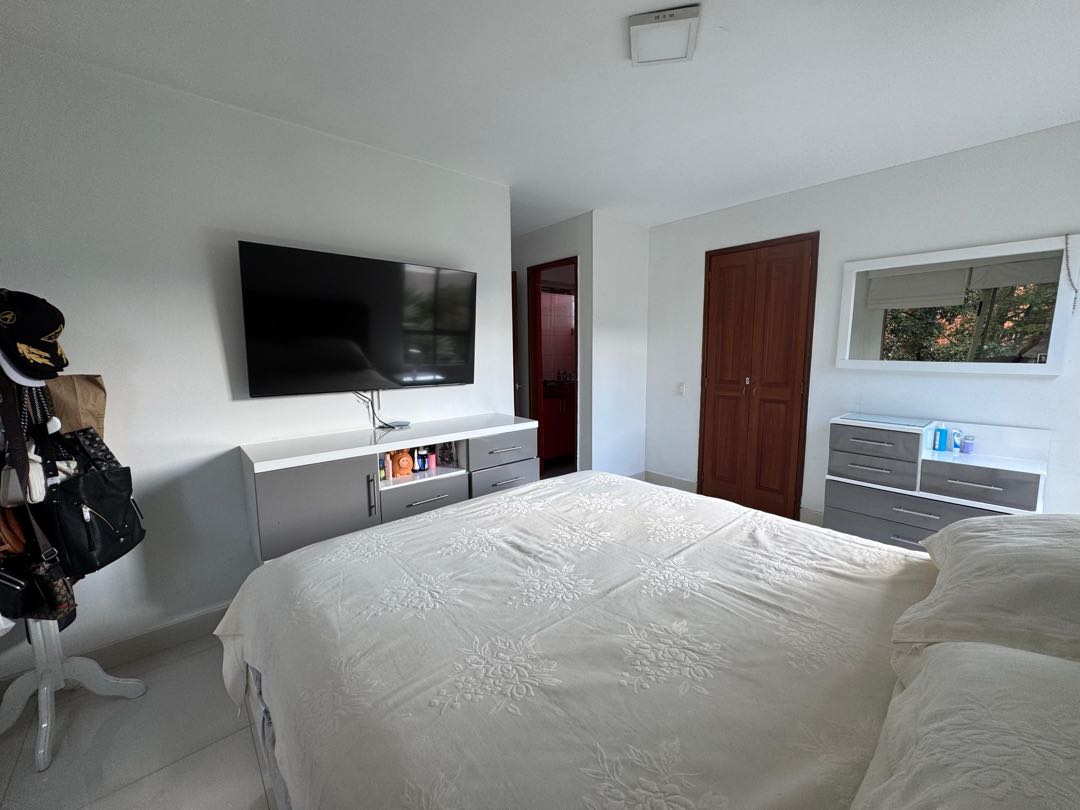 VENTA APARTAMENTO POBLADO SECTOR LOS BALSOS. ✅