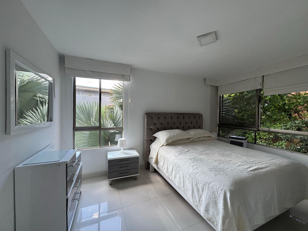 VENTA APARTAMENTO POBLADO SECTOR LOS BALSOS. ✅