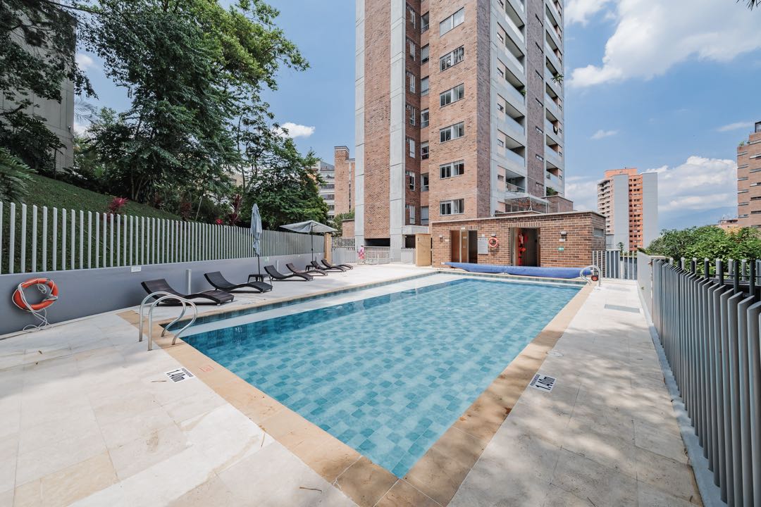 VENTA APARTAMENTO POBLADO SECTOR PROVENZA. ✅