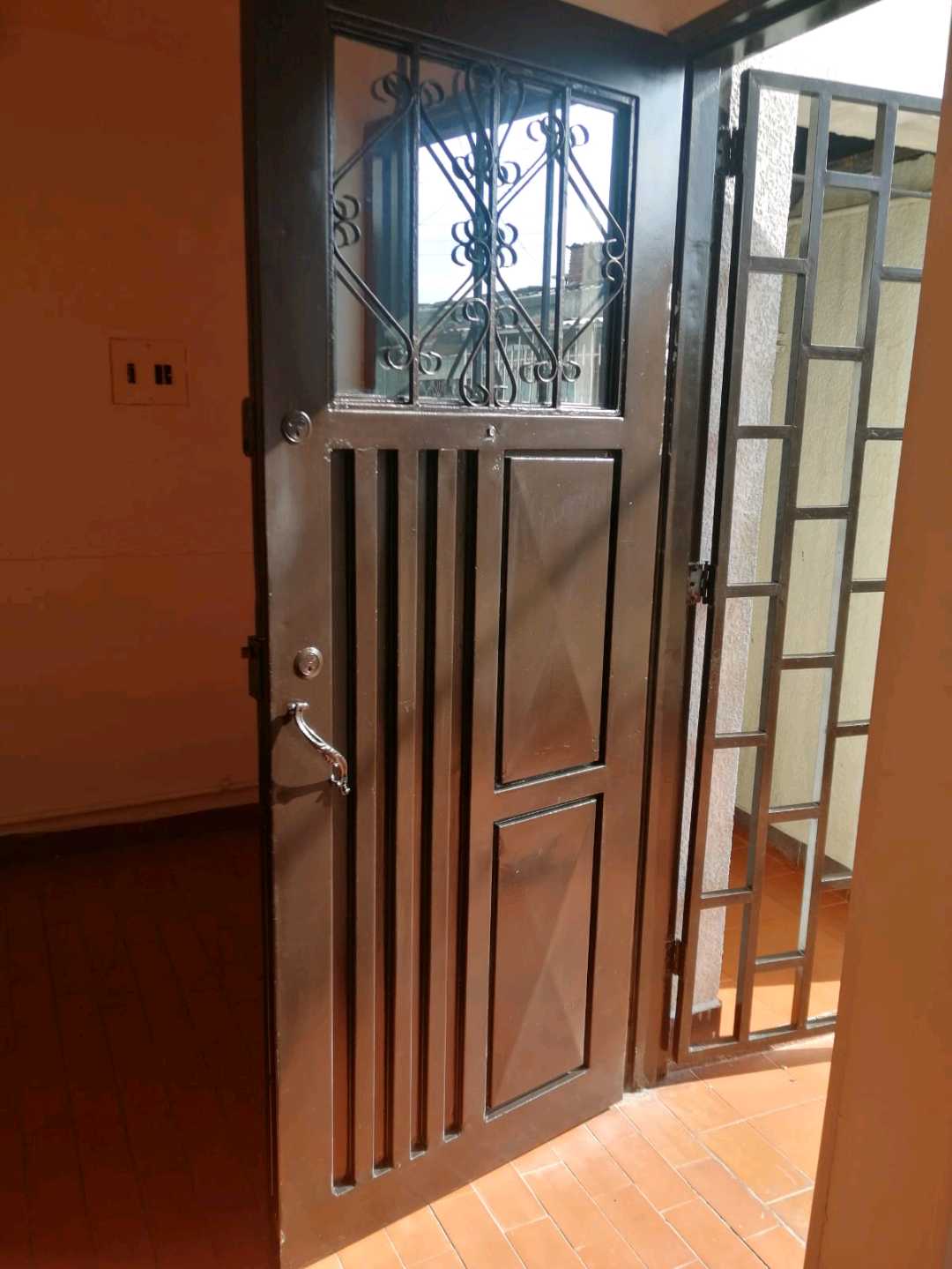 VENTA APARTAMENTO PRIMER PISO ORIENTE VILLA DEL LAGO