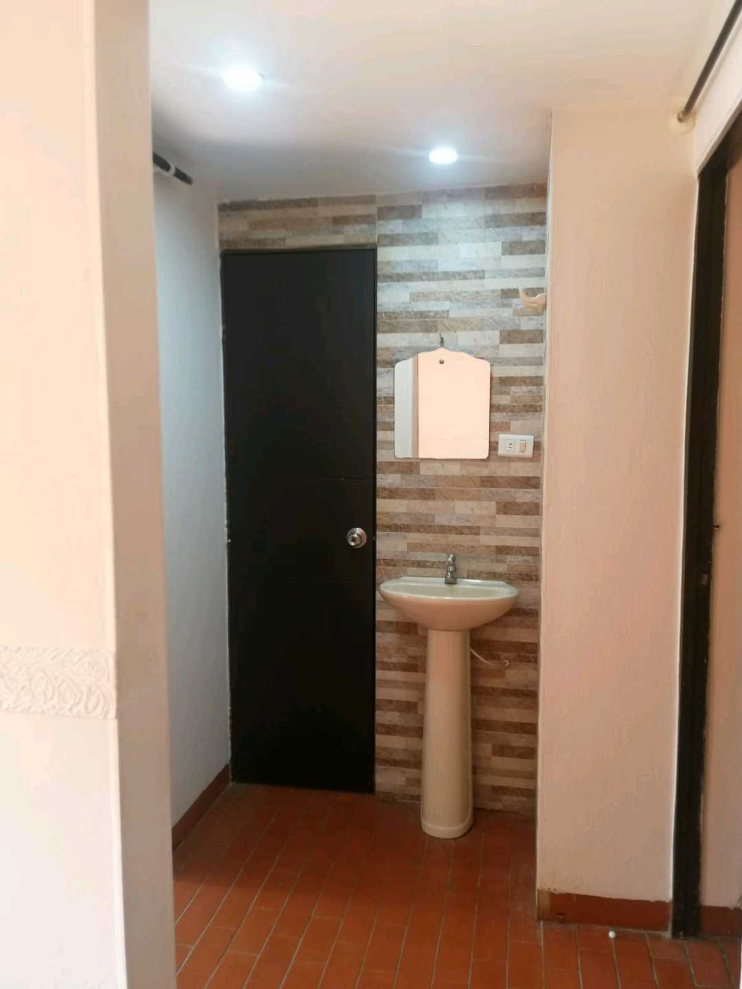 VENTA APARTAMENTO PRIMER PISO ORIENTE VILLA DEL LAGO