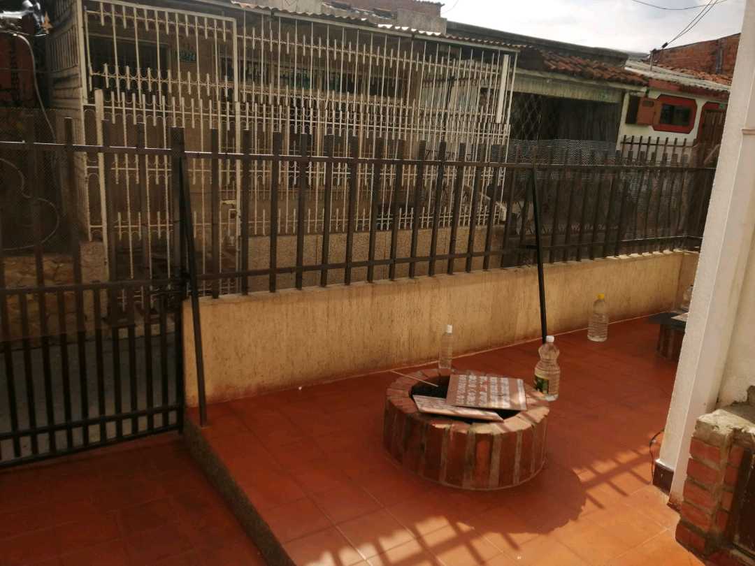 VENTA APARTAMENTO PRIMER PISO ORIENTE VILLA DEL LAGO