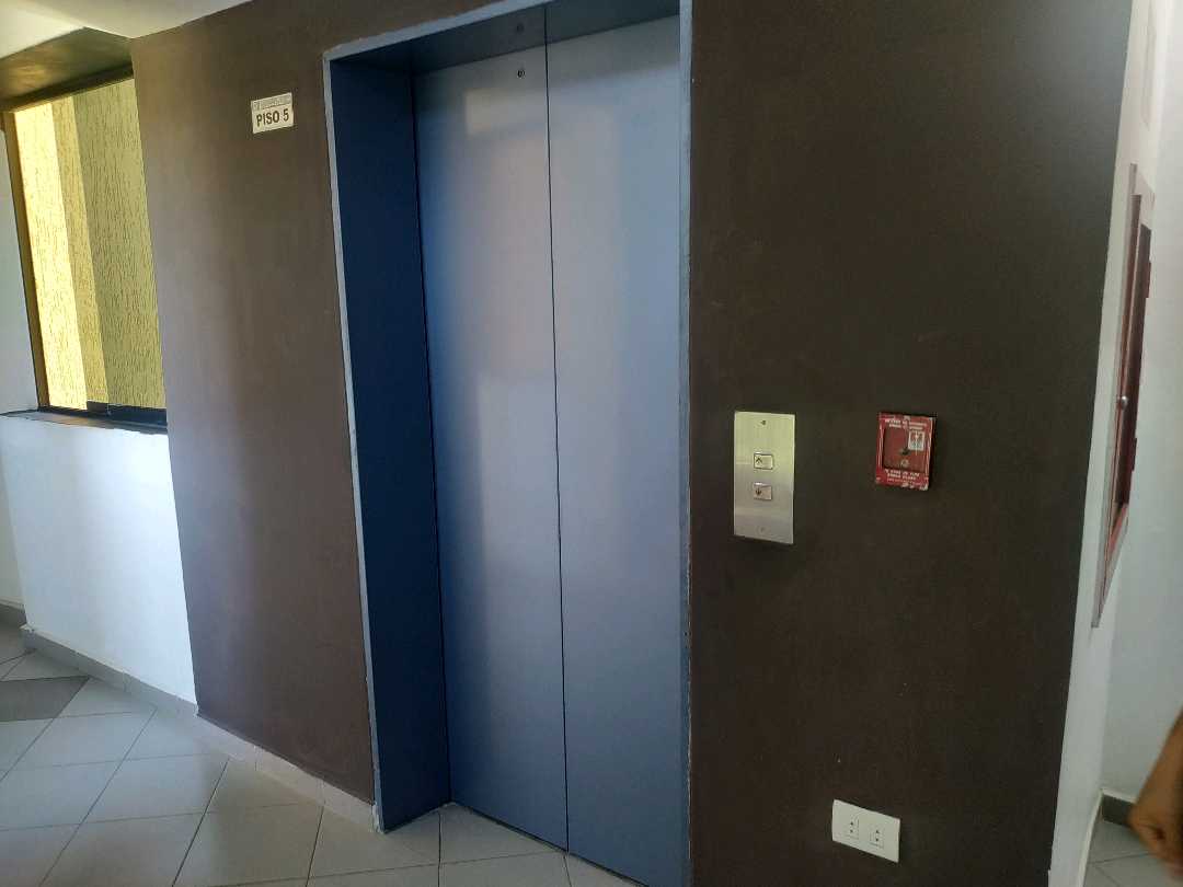Apartamento en Venta  Res. Bromelia, Tazajal JGH-9802366 - Foto 4