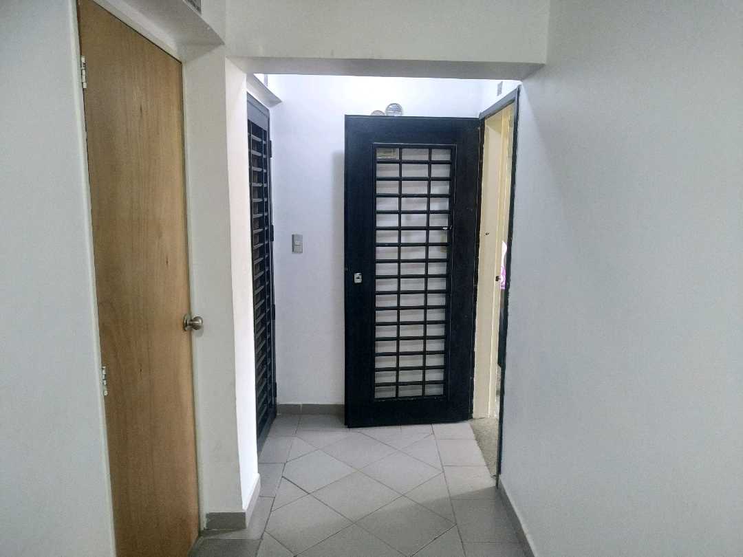 Apartamento en Venta  Res. Bromelia, Tazajal JGH-9802366 - Foto 5