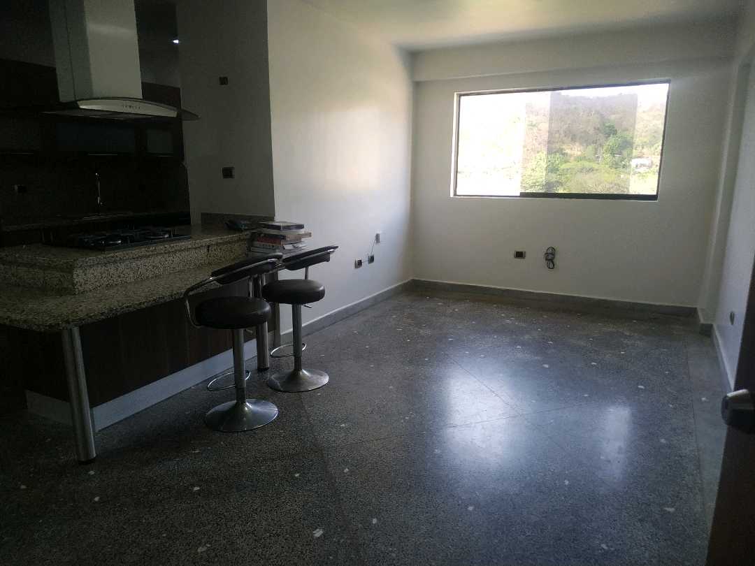 Apartamento en Venta  Res. Bromelia, Tazajal JGH-9802366 - Foto 10