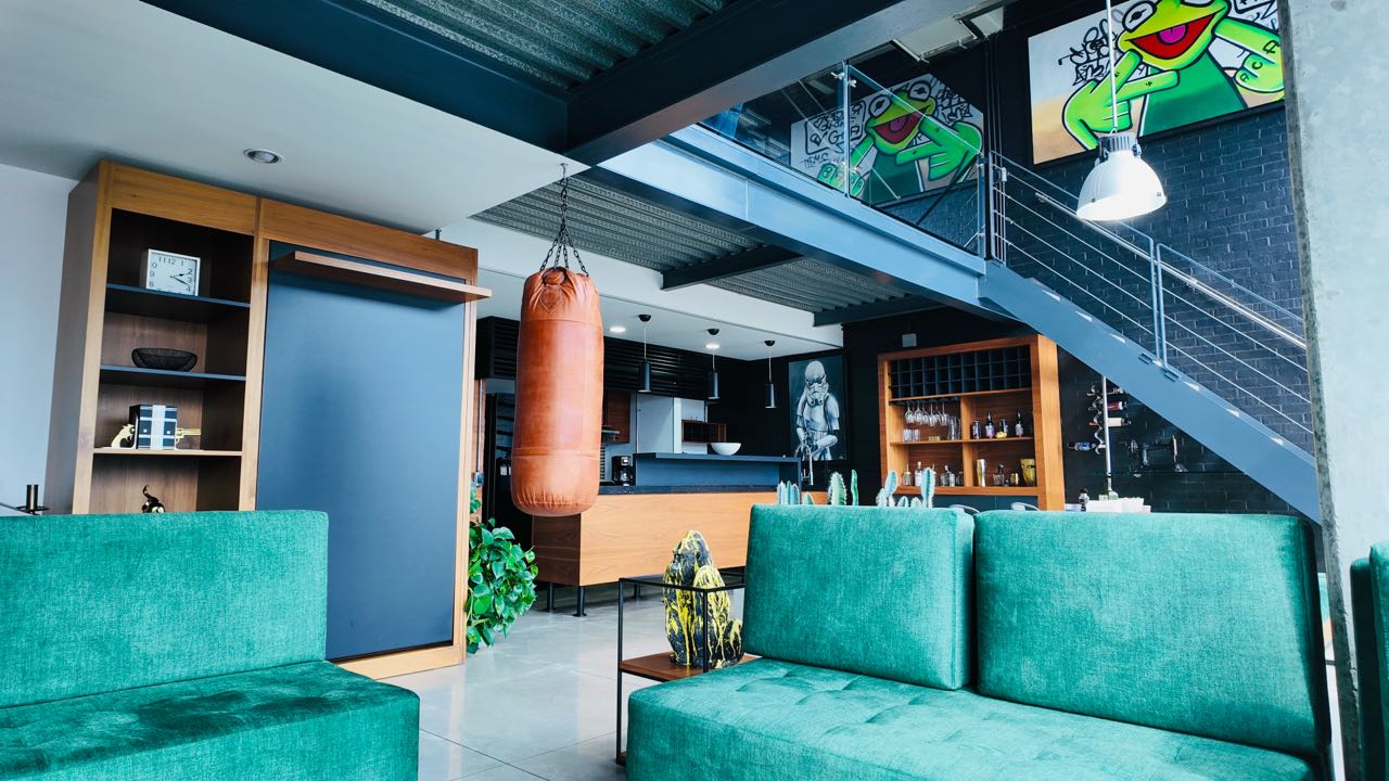 Venta apartamento triplex Medellin sector Astorga