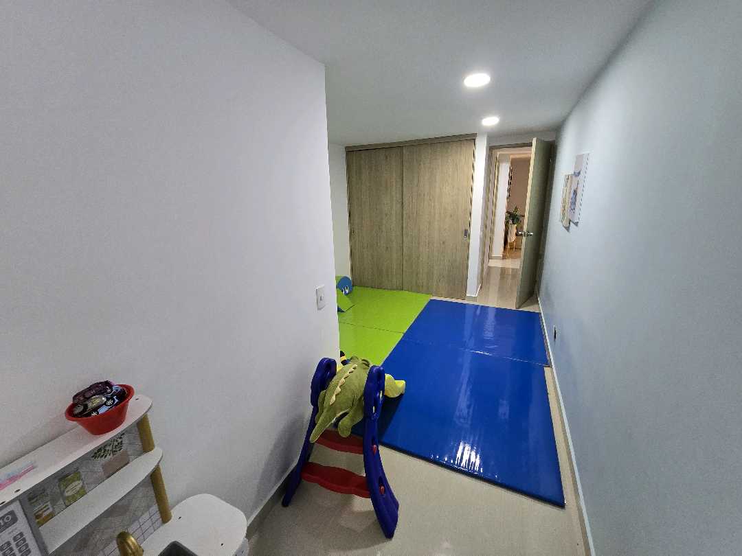 Vendo casa calasanz