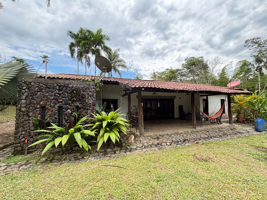 VENTA CASA CAMESTRE INDEPENDIENTE EL TIGRE CERRITOS PEREIRA