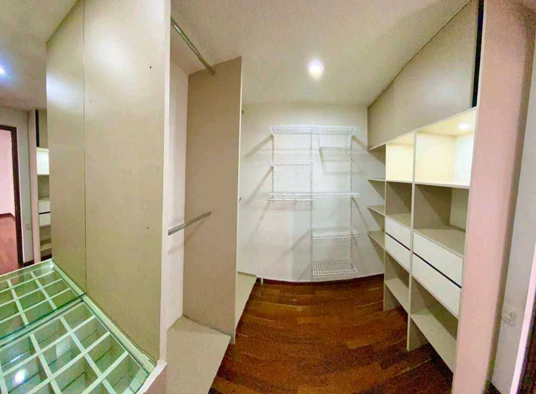 Venta casa cerca a las Palmas y transversal superior