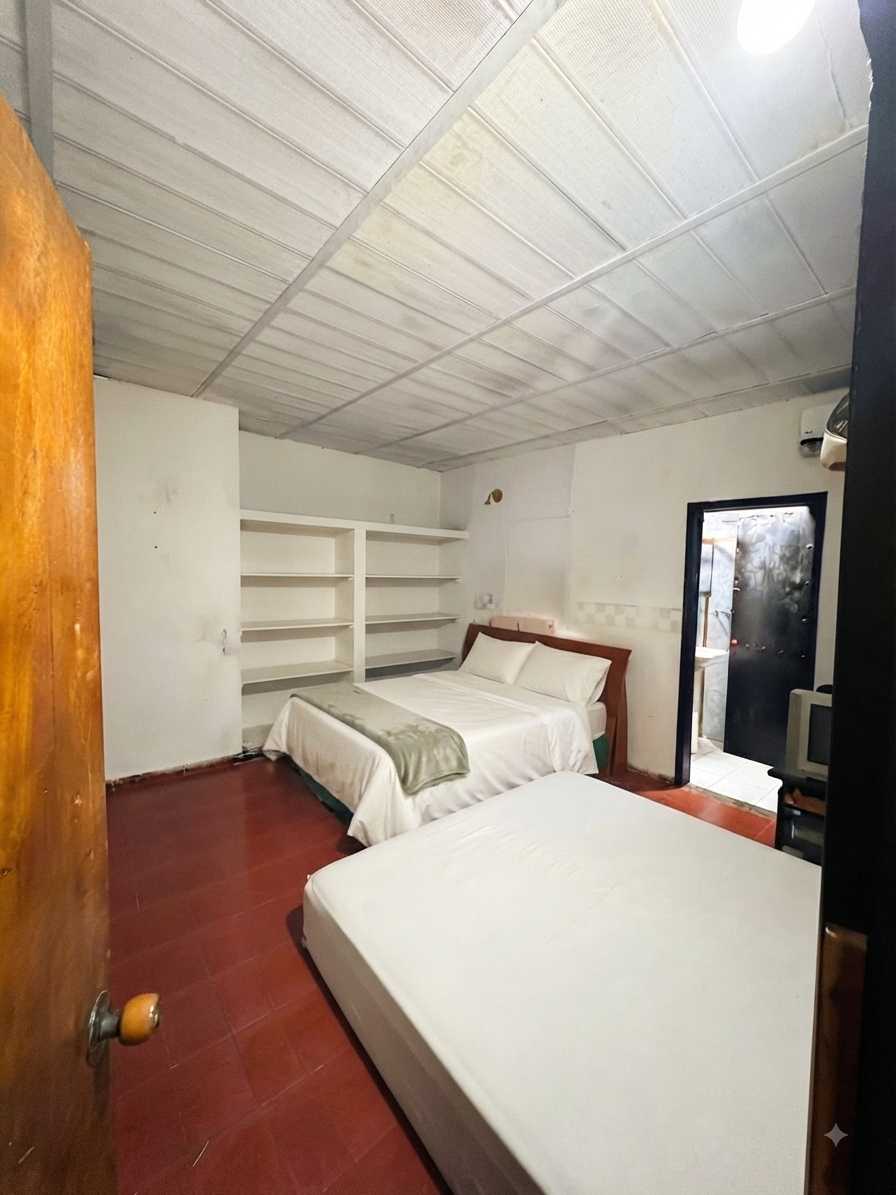 Venta Casa con local comercial turumo kc
