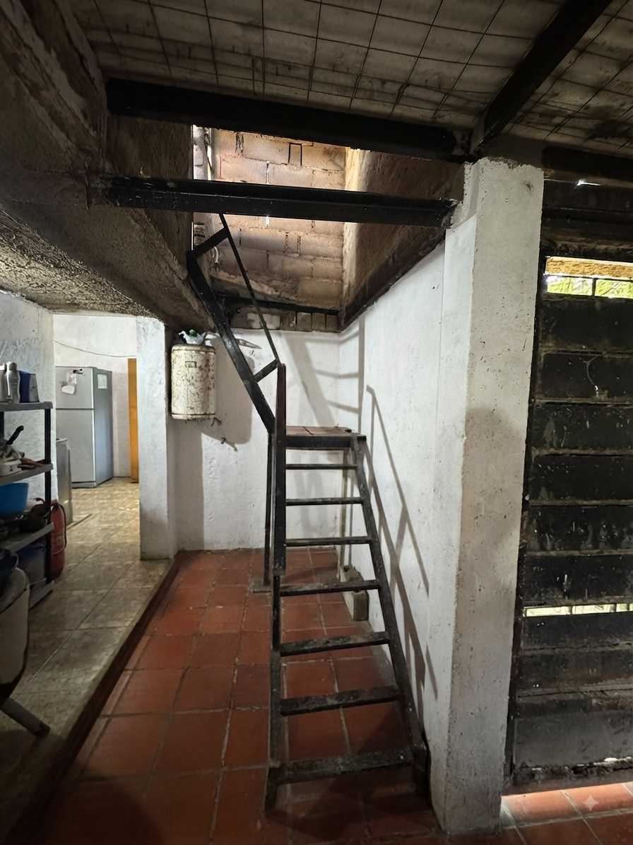 Venta Casa con local comercial turumo kc