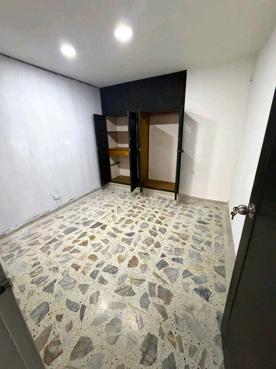 Venta Casa de 300m² Sector Velódromo - Potencial Inversión / Vivienda