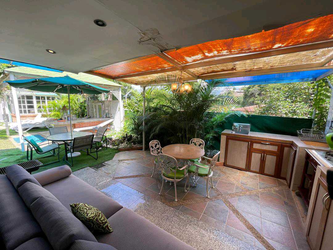 Venta Casa de Colinas de Santa Monica KC