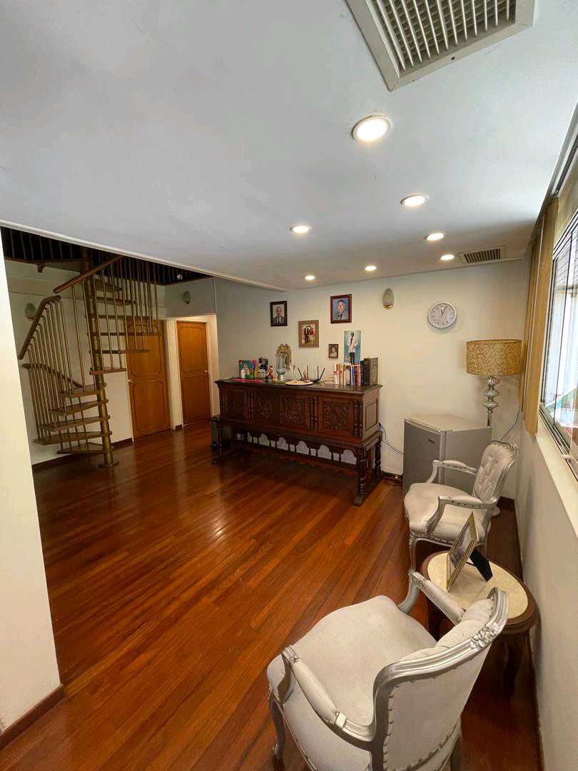 Venta Casa de Colinas de Santa Monica KC