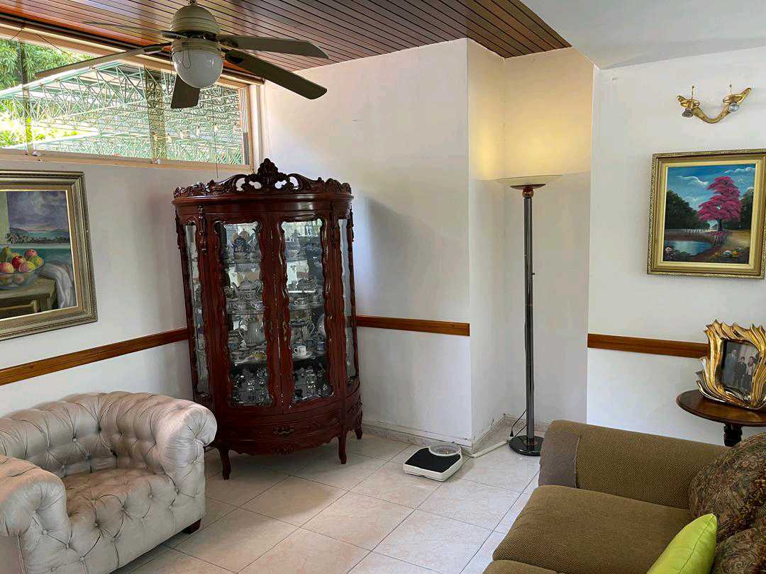 Venta Casa de Colinas de Santa Monica KC