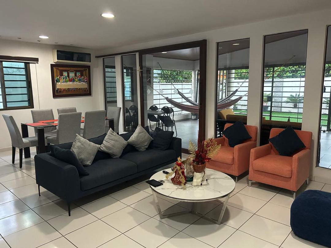 Venta casa en Chanis