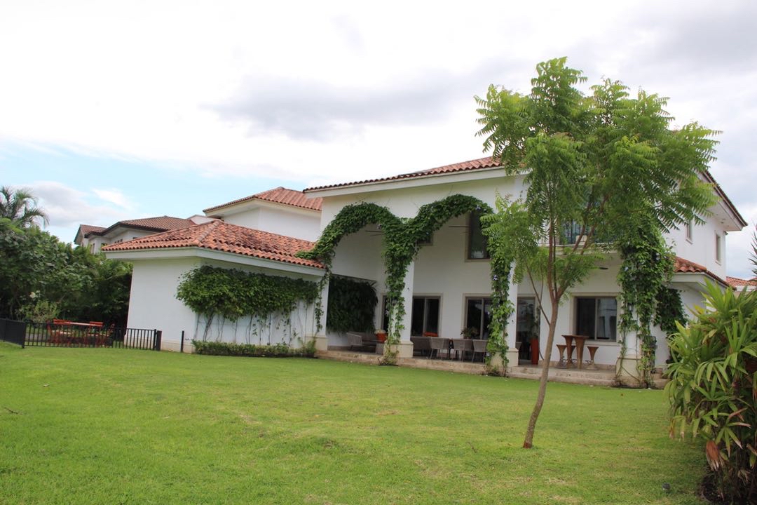 VENTA CASA EN FAIRWAYS