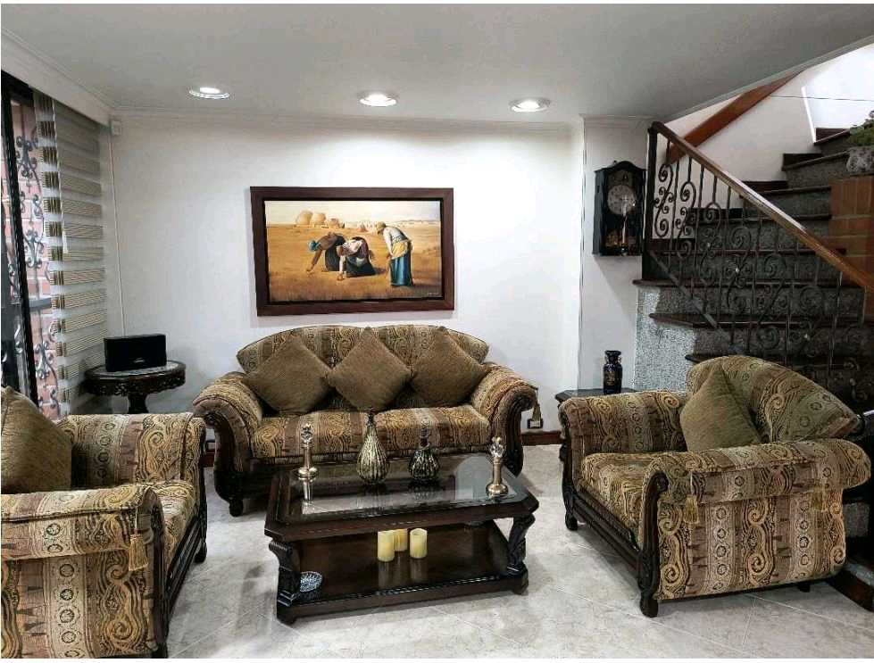 Venta Casa Loma De Los Bernal Belen Medellín