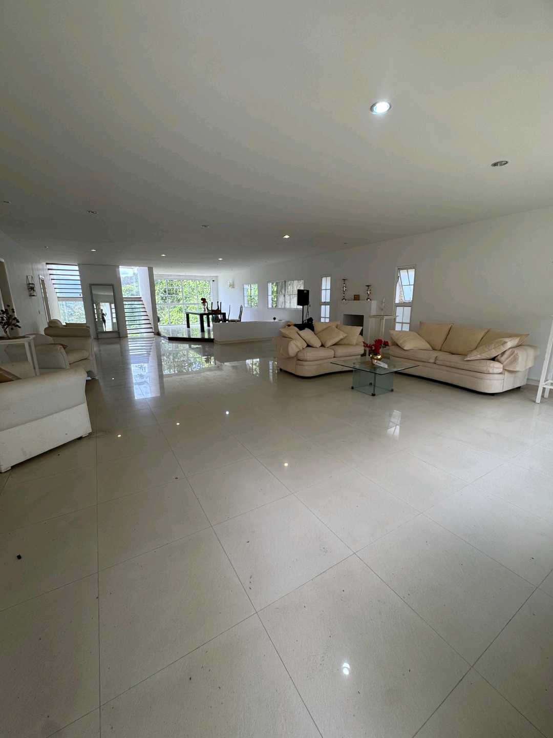 Alquiler Casa los Guayabitos 1700 m2 KC
