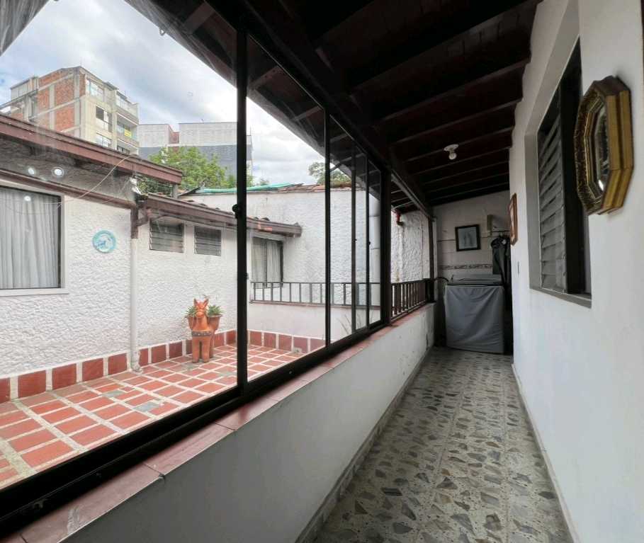 Venta ,casa lote ,en laureles — foto 4 de 7