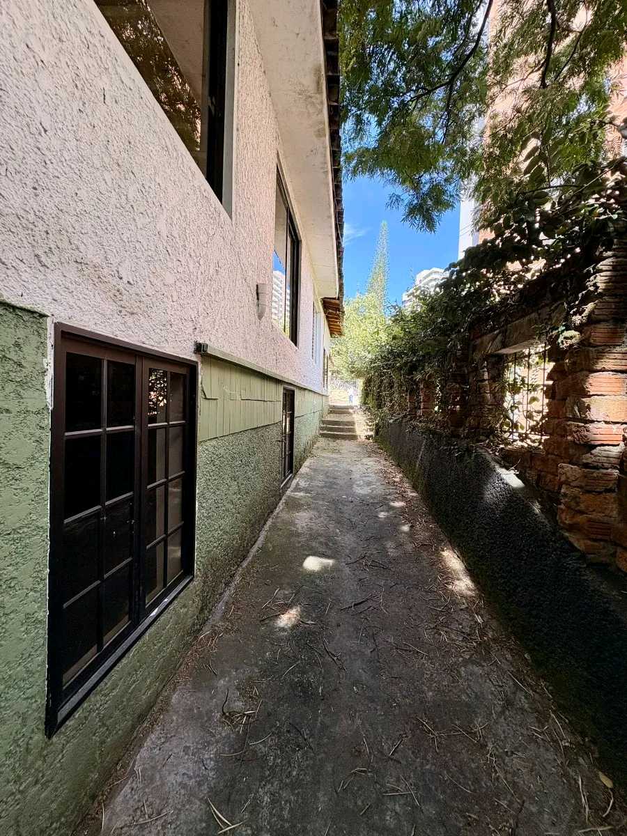 Venta Casa Lote Para Inversión Castropol El Poblado Medellin