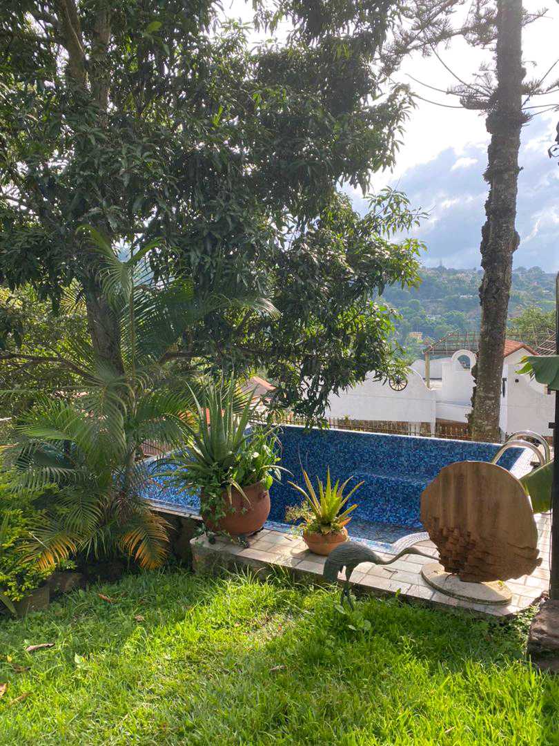 Venta Casa Urb Turumo 943.87m2 KC
