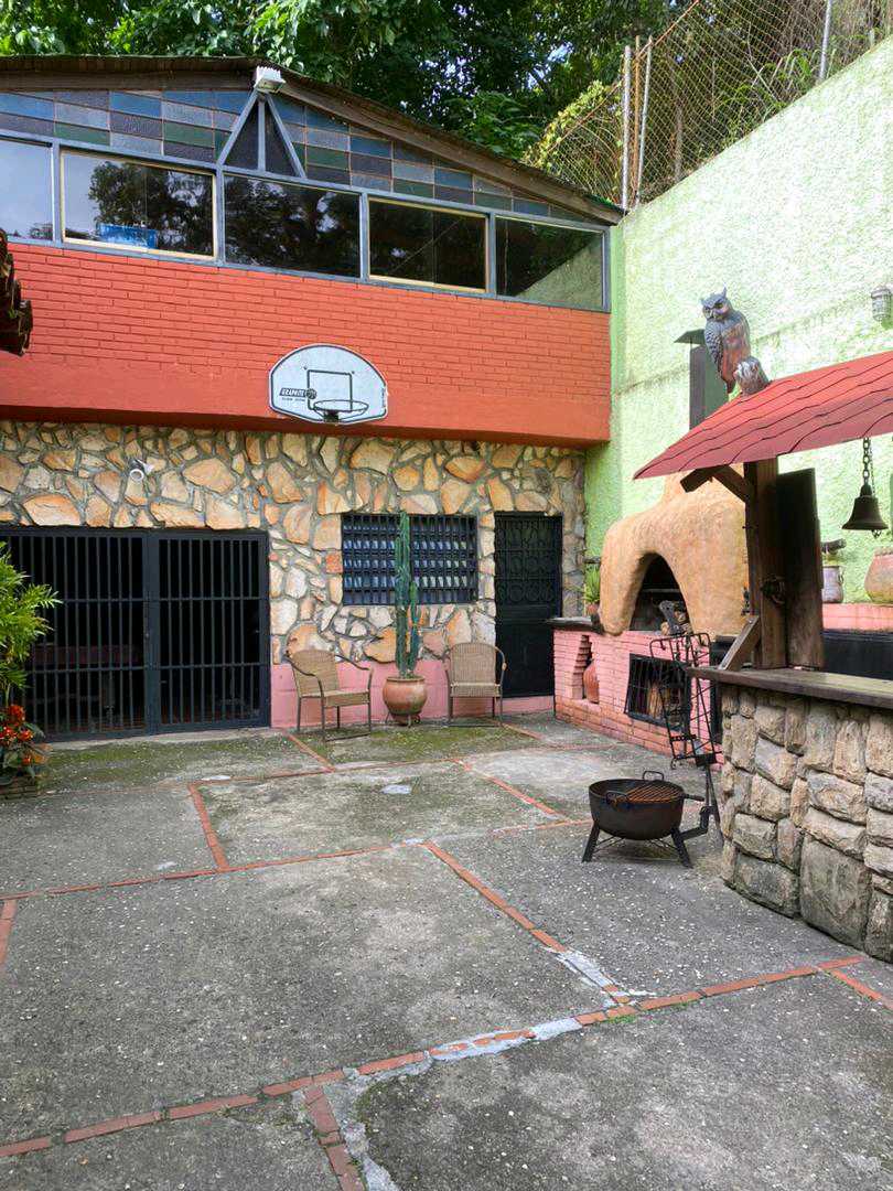 Venta Casa Urb Turumo 943.87m2 KC