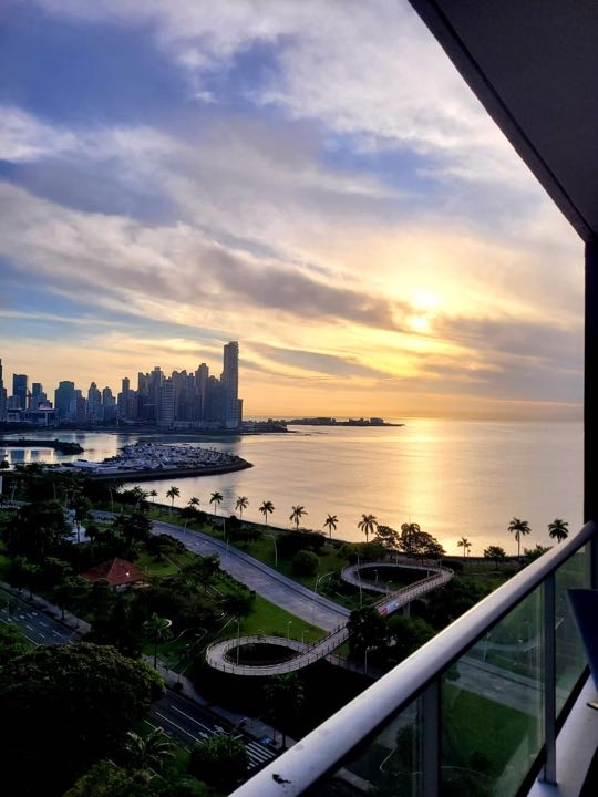 Venta de apartamento en Av Balboa PH Destiny — foto 1