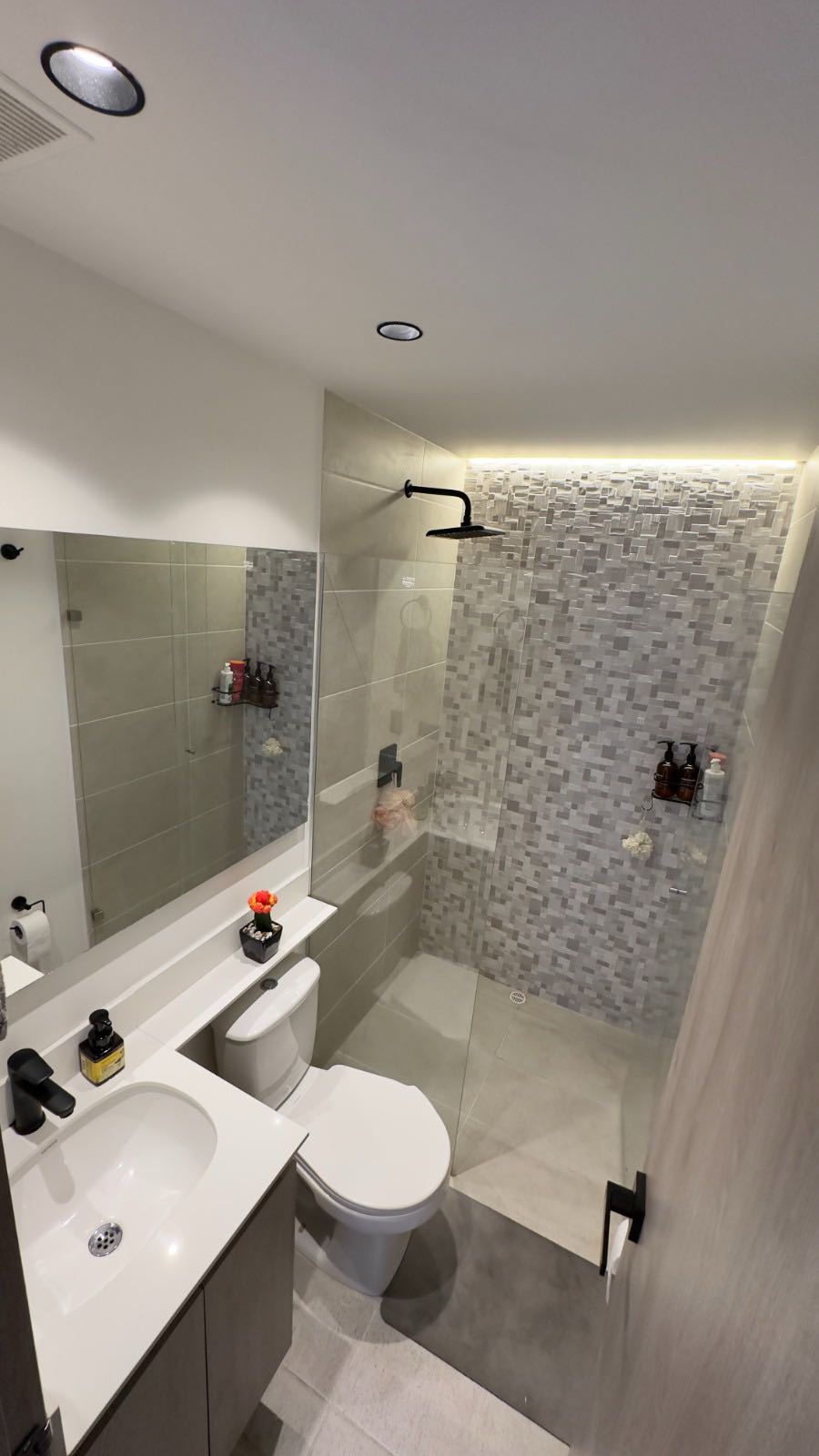Venta de apartamento en el 2th parque de Laureles
