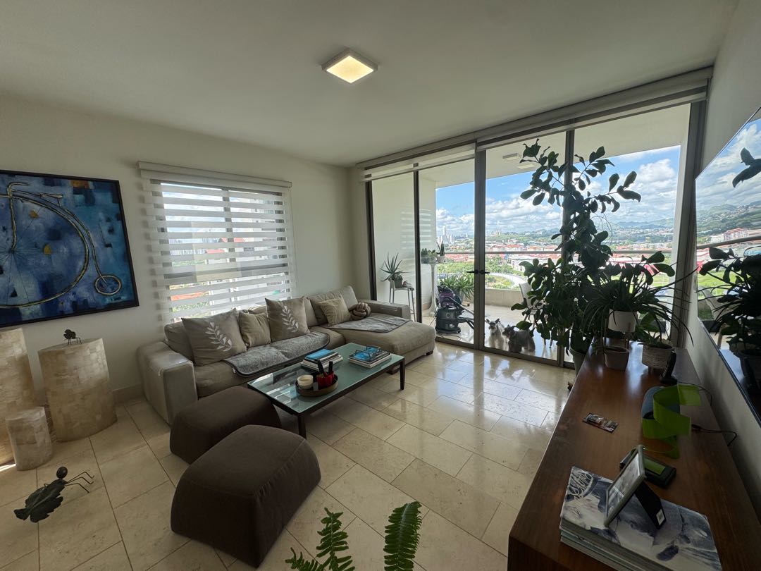 Venta de apartamento en el edificio GREENVIEW | Santa Maria 