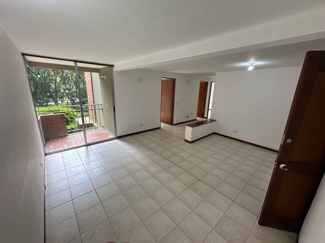 Venta de Apartamento en el Poblado Sector Aguacatala 80 m² — foto 2 de 15